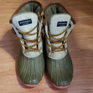 Sperry duck boots